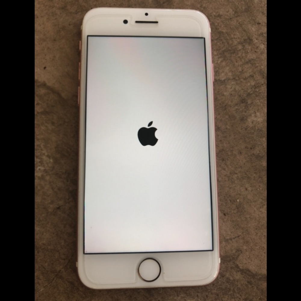 iPhone 7 rose gold 168gb